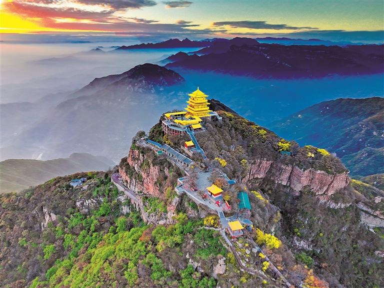王屋山-黛眉山世界地质公园： 山河竞秀 文脉绵延